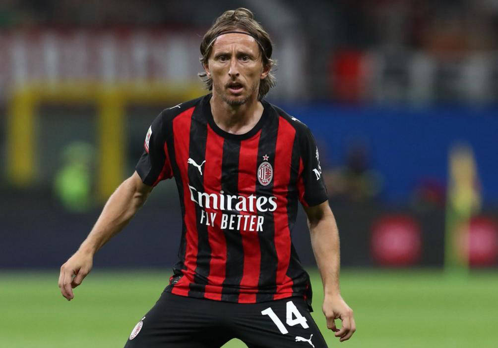 LPL迎来巨变，参赛队伍公布惊呆众人，两大豪门失去参赛资格！