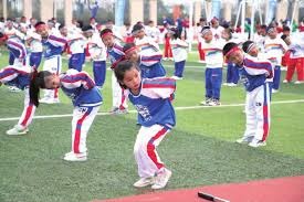 扑克策略不是固定公式（扑克策略并非一成不变的公式）