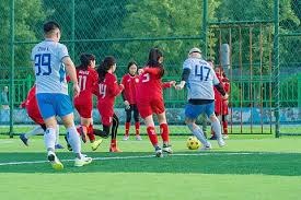 《007 初露锋芒》确认支持RTX和DLSS4！新预告片公布